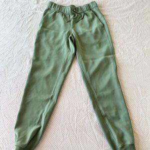 Stretch High-Rise Jogger
Full Length